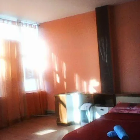 Humphrey Bogart Apartment Athens